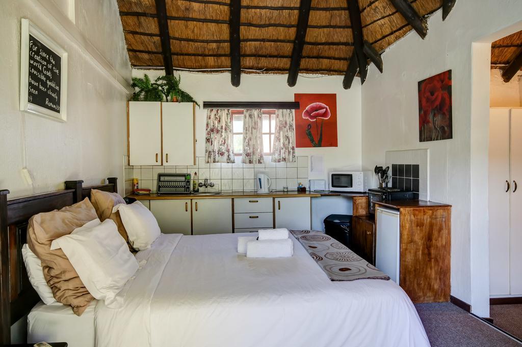 Khaya La Manzi Guest Lodge هيبردين المظهر الخارجي الصورة