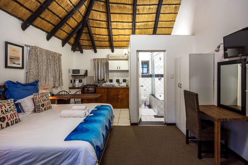 Khaya La Manzi Guest Lodge هيبردين المظهر الخارجي الصورة
